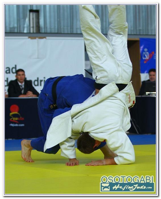 CEU 2011 100002